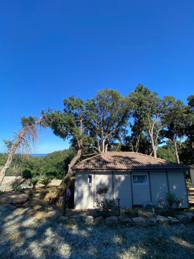 Les Chalets Des Iles Borgo  Exterior foto